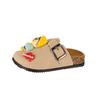 Novos Sapatos Birkenstock Infantis 2025 Desenho Animado Fofo Nova Sola Grossa para Meninos e Meninas Calçados Externos Antiderrapantes Chinelos Retro Baotou