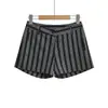 2601-Calças de Cinco Pontos Estilo Europeu e Americano Leggings Primavera e Verão 26 Estilos Algodão Puro Shorts Listrados Preto e Cinza