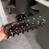 Grampo de cabelo suave estilo coreano para mulheres, estiloso, doce, de alta aparência, elegante, novo grampo tubarão 2026 para a parte de trás da cabeça