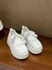 Zapatillas Blancas de Cuero Genuino YsshadiR para Mujer que Aumentan la Altura 2026, Mocasines Versátiles Ligeros de Plataforma de Suela Gruesa Estilo Chanel