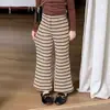 Tops y Camisetas Súper Elegantes y Atractivos para Niñas Sin Etiquetas en el Cuello, Pantalones de Campana Rayados Elásticos, Nueva Colección Otoño 2026