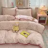 Juego de ropa de cama de algodón de dibujos animados de cuatro piezas, nueva funda nórdica con borde de algodón 100%, juego de tres piezas para cama de dormitorio de estudiante 4