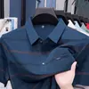 Camiseta de manga corta para hombre, polo de seda helada, versátil, fresca, ligera, con bolsillo real, corte holgado, top elegante y sencillo