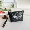 Bolso Clásico de Rombos Blanco y Negro, Bolso de Maquillaje de PU a la Moda, Venta al por Mayor Transfronteriza, Bolso Pequeño de Estilo Sofisticado