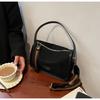 Vintage Fashion Frosted Small Square Bag 2024 Outono Novo Nicho Simples Casual Bolsa de Ombro Bolsa Crossbody Maillard