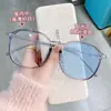 Nuevas gafas de prescripción que cambian de color para mujer, estilo influencer de moda, montura grande, mismo estilo que en TikTok, efecto adelgazante para caras grandes
