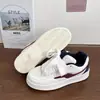 2026 Nuevos Zapatos de Lona Amarillo Crema para Mujer Suela Gruesa para Aumentar la Altura Zapatos Deportivos Retro Transpirables Casuales Zapatos Blancos Versátiles de Moda
