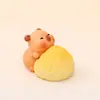 Figurita de capibara linda accesorios llavero para mujeres al por mayor artesanías de resina capibara pequeños adornos