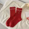 Calcetines Rojos de Año Nuevo sin Costuras para Mujer con Lazo Estilo Miu y Etiqueta de Tela Fruncida, Calcetines de Suerte de Caña Media de Moda