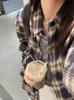 Camisa a Cuadros Retro Versátil Estilo Preppy Coreano para Mujer Primavera y Otoño Nuevo Diseño de Nicho Holgado Top Cepillado