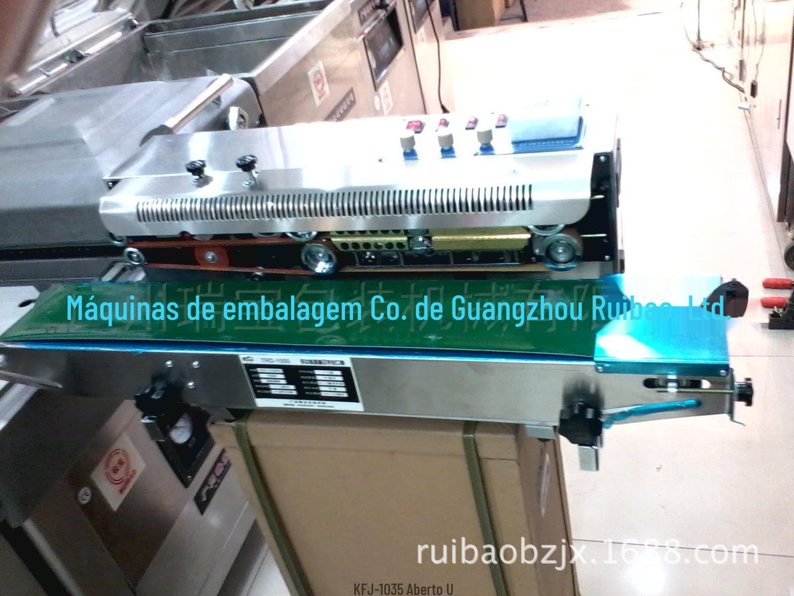 1134863845_323607152