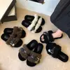 Pantuflas de Algodón Rizado Estilo Coreano para Mujer 2026 Otoño/Invierno Nuevo Estilo Diseño de Hebilla Pantuflas Casuales Fáciles de Poner Zapatos Peludos