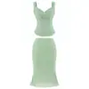 Atractivo conjunto de malla puramente sexy con escote en V cruzado, camisola corta ajustada, falda de sirena ajustada de cintura alta
