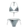 Bikini patchwork de estrellas y puntos en tonos grises, estilo ins minimalista de nicho europeo y americano, con cuello halter y tiras de amarre, traje de baño de playa de copa triangular