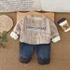 Traje de Otoño e Invierno para Bebé Niño 2025 Nueva Ropa para Niños Niño Guapo Casual Terciopelo Engrosado Sudadera Conjunto de Dos Piezas Moderno