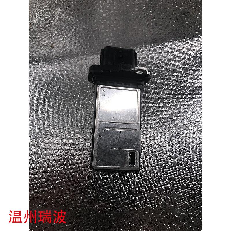 9188962915_520658180 拷贝
