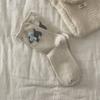 Meias de Lã Cinza para Cachorrinhos Meias Femininas de Cano Médio Outono e Inverno Forradas com Fleece Engrossadas Laço Fofo Meias Quentes de Inverno