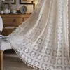 Le Xuan muestra a Amazon transfronterizo estadounidense hueco beige flor acabado sin perforaciones desgaste varilla conjunto varilla cortina fabricantes