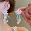 Pendientes de borlas de malla con flores y agujas de plata, frescos y dulces, estilo festivo costero, pendientes de moda que combinan con todo.