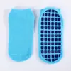 Calcetines Cortos Antideslizantes Personalizados con Jacquard de Logo y Puntos Antideslizantes, Calcetines para Niños con Puntos Antideslizantes para Ventas Transfronterizas
