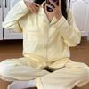 Pijama de Talla Grande para Mujer Hecho por el Fabricante, Dulces Corazones Bordados, Conjunto Lindo de Dos Piezas Amarillo a Cuadros para Niñas de Manga Larga para Primavera y Otoño