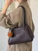 Yuezhi 2026 bolso cruzado de alta gama para principios de otoño, bolso de hombro de moda para el trabajo, bolso de axila, bolso de mano de gran capacidad