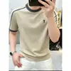 2026 Nova Camiseta Masculina de Verão Respirável Versátil Casual Color Block Estilosa de Alta Qualidade Manga Curta