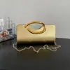 Bolso de Mano de Cadena Elegante Francés Verano 2026 Nuevo Moderno de Gama Alta Simple Versátil de Hombro Cruzado