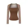 Top de Malla Patchwork Hombros Descubiertos para Mujer, Estilo Puro y Sexy, Camiseta de Manga Larga con Copas en el Pecho, Corte Ajustado, Camiseta Básica Favorecedora