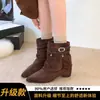 2026 Novas Botas Curtas Estilo Francês Outono Inverno Salto Escondido Temperamento Botas de Tornozelo Emagrecimento Feminino Botas para Barra da Calça Ocidental Botas Martin