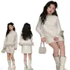 Ropa Infantil Coreana Colección Invierno 2025 Conjunto de Vestido con Lazo para Niñas Conjunto de Tres Piezas Estilo Chanel para Niños Elegante Atuendo de Año Nuevo