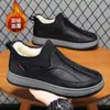 Zapatos de Algodón Nuevos de Invierno para Hombre, Zapatos de Algodón de Cuero del Viejo Beijing, Forrados de Felpa, Engrosados, Impermeables, Antideslizantes, Zapatos para Hombres de Mediana Edad y Mayores, Zapatos de Papá