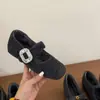Sapatos Mary Jane versáteis femininos com aumento interno de altura, laço de lã retrô de outono, novo design de camélia com bico quadrado 2026