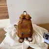 Moda Outono 2026 Nova Bolsa de Ombro Desenho Animado Pingente Fofo Portátil Transversal Mochila Feminina de Luxo Leve