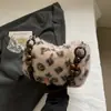 Bolso de Terciopelo Relleno para Mujer 2025 Otoño e Invierno Nuevo Bolso de Mano Bolso de Hombro de Nicho Bolso Tote Simple de Moda Bolso de Axila