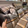 Juego de ropa de cama de algodón 100% grado A, estilo minimalista, que incluye sábana ajustable, funda de edredón y funda de almohada, perfecto para dormitorios, en un diseño simple y de algodón puro