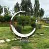 Escultura de Espejo de Acero Inoxidable Forma Especial Luminosa Exterior Creativa Parque Roca Lunar Calada Paisaje Acuático Peces de Ciudad