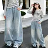 Jeans de pierna recta para niñas, nuevo modelo primavera y otoño 2026, pantalones anchos con bordado de estrellas para niños y estudiantes de secundaria, delgados