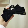 Nuevo Clip de Tiburón Grande con Lazo para el Cabello 2025 para Mujer, Sencillo Clip para la Parte Posterior de la Cabeza, Accesorios de Moda para el Viaje Diario desde Yiwu