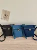 Bolso cubo de lona lindo estilo coreano para niñas, versátil para ir al trabajo, bolso de hombro y cruzado, bolso de mano para el trabajo y almacenamiento diario
