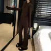 Conjunto de Moda Tendencia Estilo Coreano para Mujer de Primavera y Otoño: Conjunto de Dos Piezas: Camiseta de Manga Larga acanalada con Abertura y Pantalones Ligeramente Acampanados hasta el Suelo