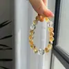 Belleza Dorada Amarillo Natural Cristal de Torre Cristal Blanco Diseño de Nicho Simple Pulsera de Gama Alta Moda Casual Versátil