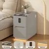 Mesa de cabeceira inteligente ultrafina, luxo leve minimalista moderno, com chave, multifuncional, pequeno armário de cabeceira de madeira maciça para uso doméstico, sem necessidade de instalação