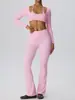 Conjunto de yoga de tacto natural doblemente molido, tipo dos piezas falsas, pantalones de manga larga microacampanados, conjunto deportivo de dos piezas para fitness 62535+52338