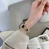 Nueva Correa de Reloj de Nácar en Forma de Corazón Adecuada para Huawei Gt5/Gt4/Gt3 Modelos Samsung Moda Ins Femenina de Nicho