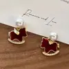Brincos de Miçangas Red Velvet 2025 Outono e Inverno Novo Estilo Retro Elegante Micro-Incustados com Zircônia Brincos de Luxo Leve