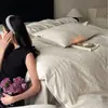 Juego de cuatro piezas de jacquard teñido en hilo de Clase A, 100 piezas, 100% algodón, ropa de cama de satén de algodón puro, algodón de fibra larga, sábana plana y sábana ajustable