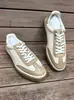 Zapatillas retro versátiles de malla y cuero de alto rendimiento con bloques de color, cordones, zapatos casuales para hombre y mujer, nuevo modelo de principios de otoño 2026