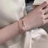 Pulseira de Chaveiro Feminina Estilo Frio Ins Camada Dupla Combinando Anel de Diamante Completo com Contas Doudou Alto Luxo Namorada Menina