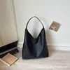 Bolsa Tote Tecida de Alta Qualidade Transfronteiriça para Axila, Nova Bolsa Feminina Mais Vendida, Bolsa de Ombro Versátil Casual de Grande Capacidade para o Dia a Dia